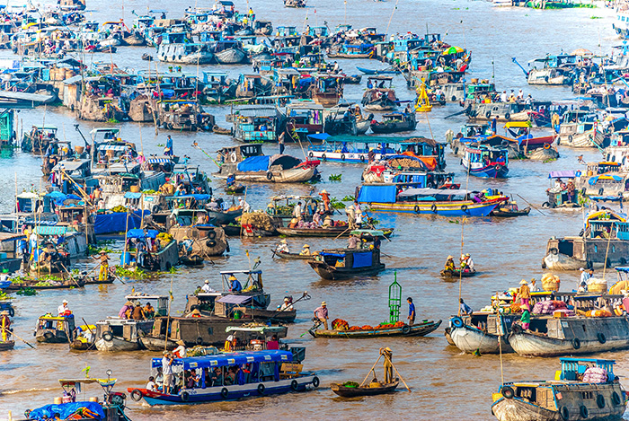 Cai Rang floating market. Photo: Nguyen Huy Son